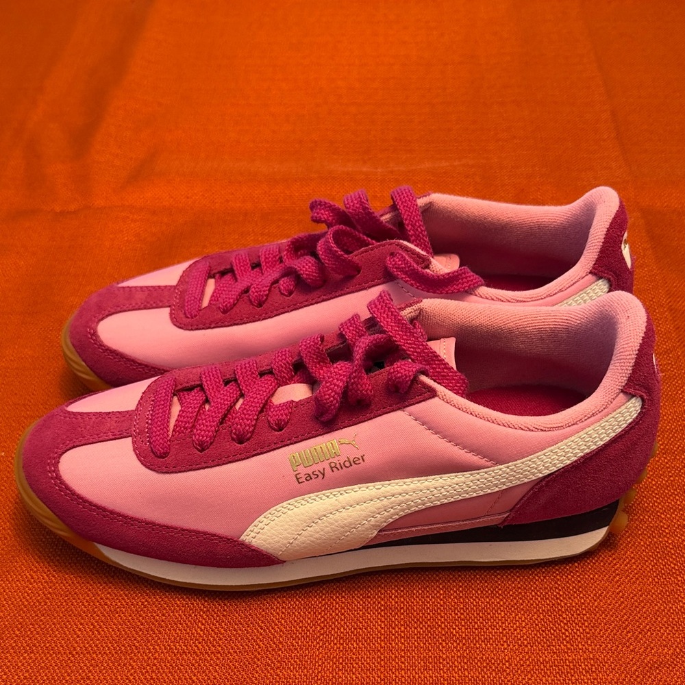 Puma Mauve & white junior size 6.5 - Picture 5 of 6